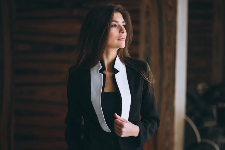 high-end-luxury-retail-security Hire us for Luxury Retail Security Services