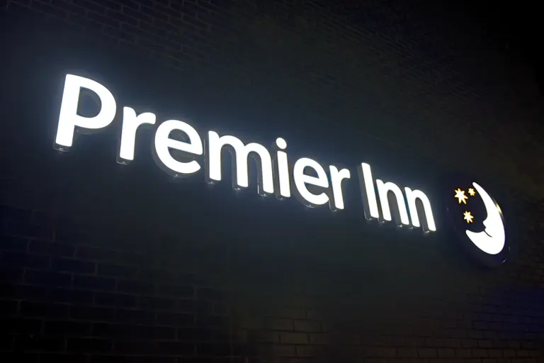 hotel-concierge-security-in-leeds