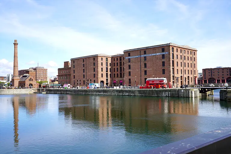 Ensuring your construction site in Liverpool is secured to the highest of standards.